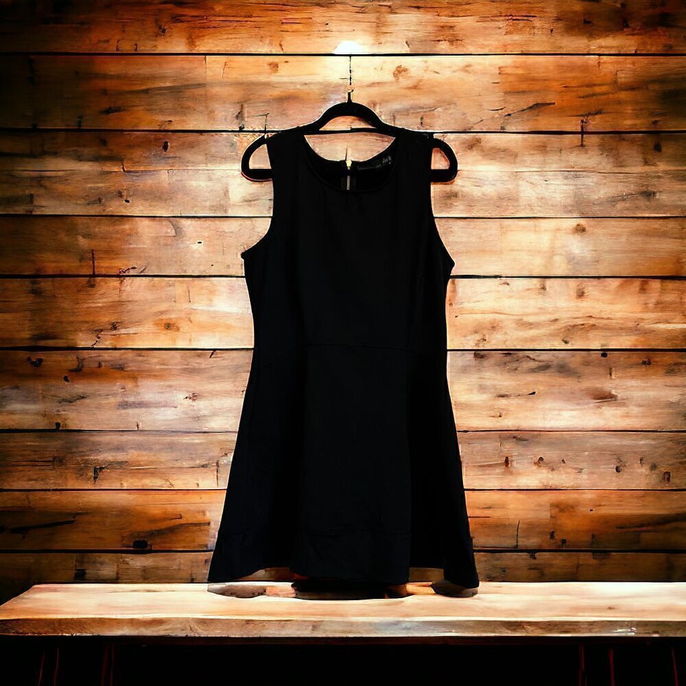 Cynthia Rowley structured black LBD black swing a-line dress zip back women's XL
